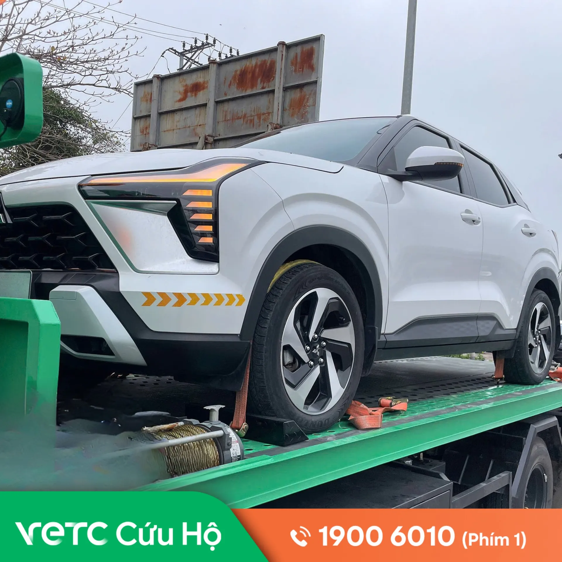 Xe gặp sự cố ắc quy khi đang đi đường