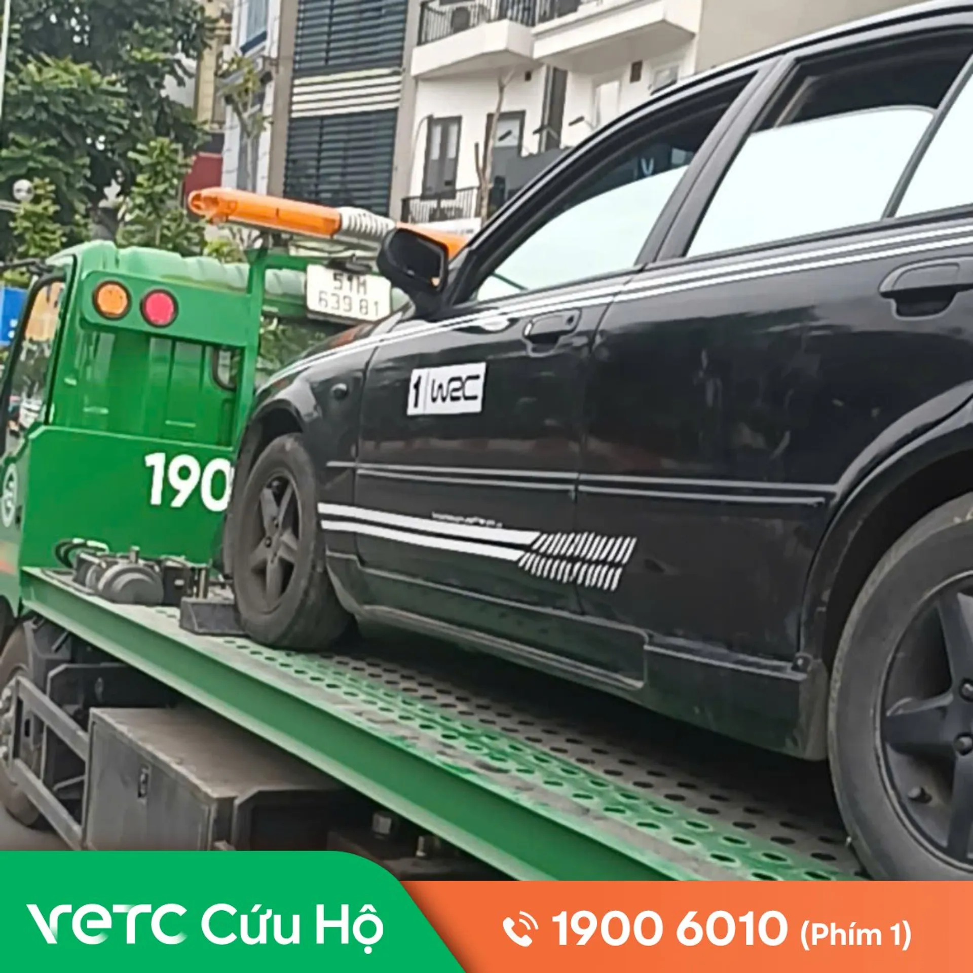Sự cố nổ lốp tại khu vực dốc Núi Sam trong lúc đông khách hành hương