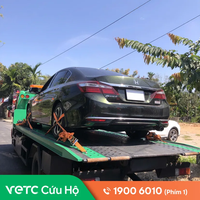 Cứu hộ cao tốc Vân Đồn - Móng Cái