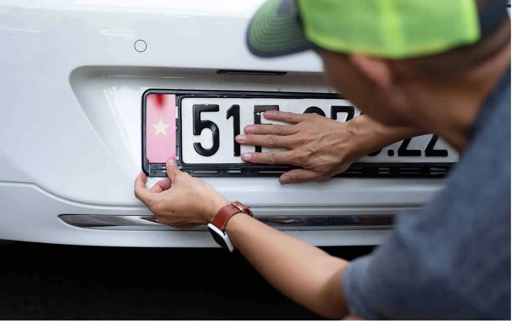 Thủ tục sang tên xe cũ cần chuẩn bị gì?