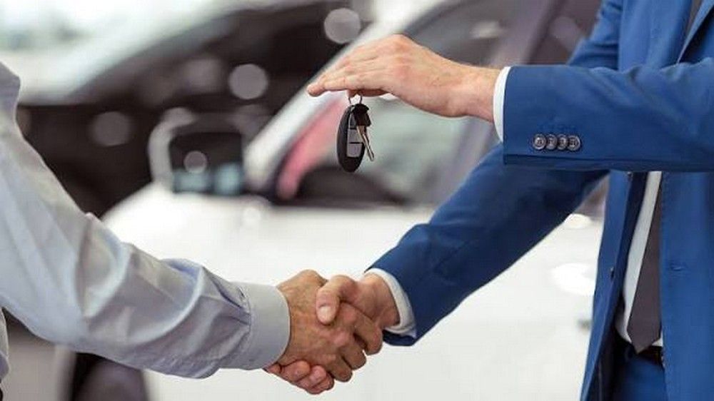 Thủ tục sang tên xe ô tô: Hồ sơ, quy trình và chi phí cần biết
